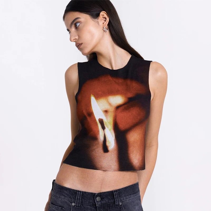 LIPS Print Crop Top