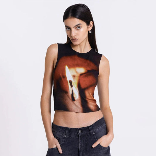 LIPS Print Crop Top